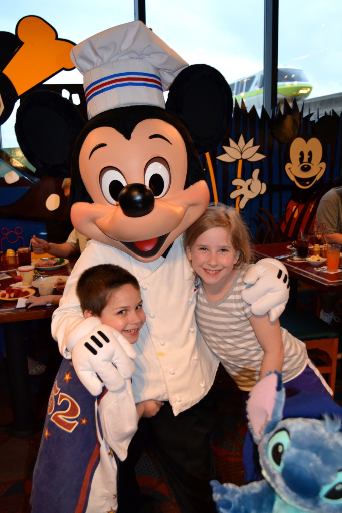 Chef-Mickeys-Disney-World-Mama-Luvs-Books