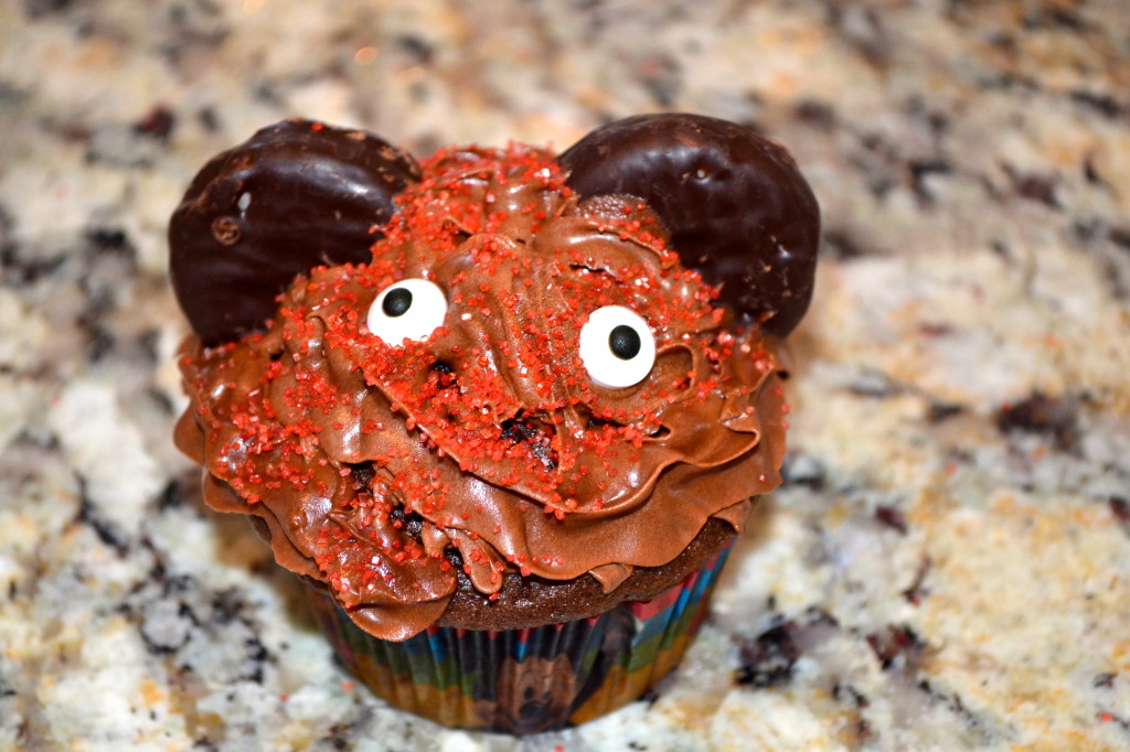 DisneySide-Magic-Mickey- Cupcakes